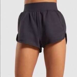 Gymshark Legacy Short in Washed Black